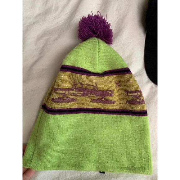 Space craft vintage style invaders neon lime beanie cap - Picture 7 of 7